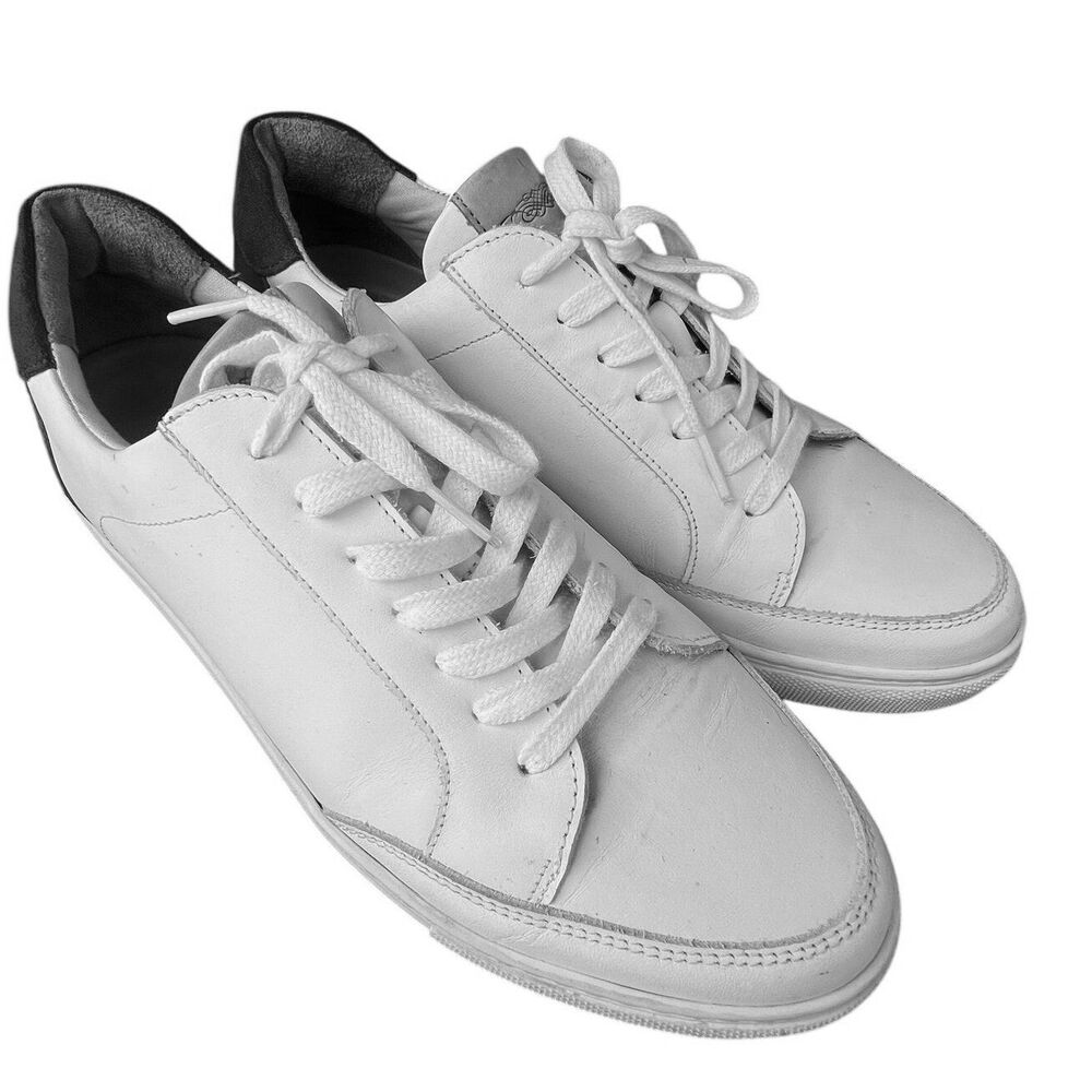 Bexley Trainers Sneakers Men’s SZ 10 (US) SZ 43 (EU) White Urban Casual EUC